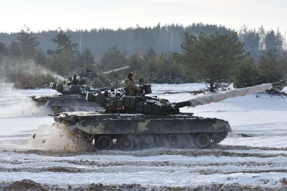 Украина проводит военные учения