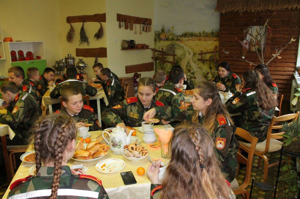 Кадеты Бреста в Кобрине