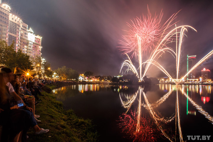 Салют Брест