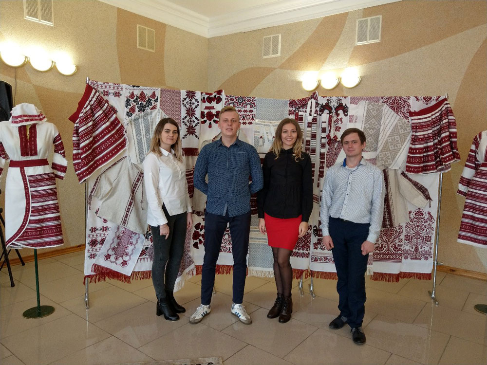 Молодежь Кобрина на областном сельском форуме