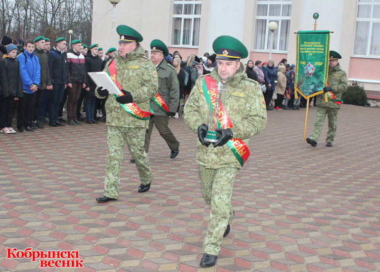 Дзівін прыбыла Міжнародная “Эстафета Перамогі”