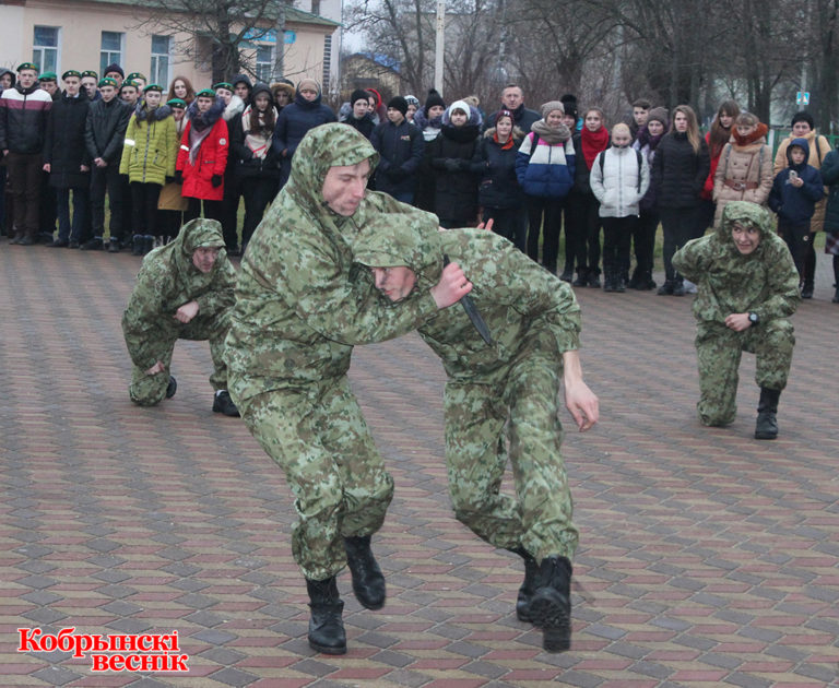 Дзівін прыбыла Міжнародная “Эстафета Перамогі”