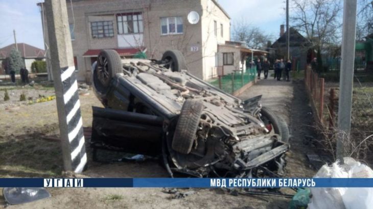 Авария в Кобрине. Порше. Погиб водитель