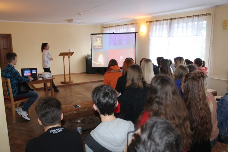 Встреча МЧС со студентами в Кобрине