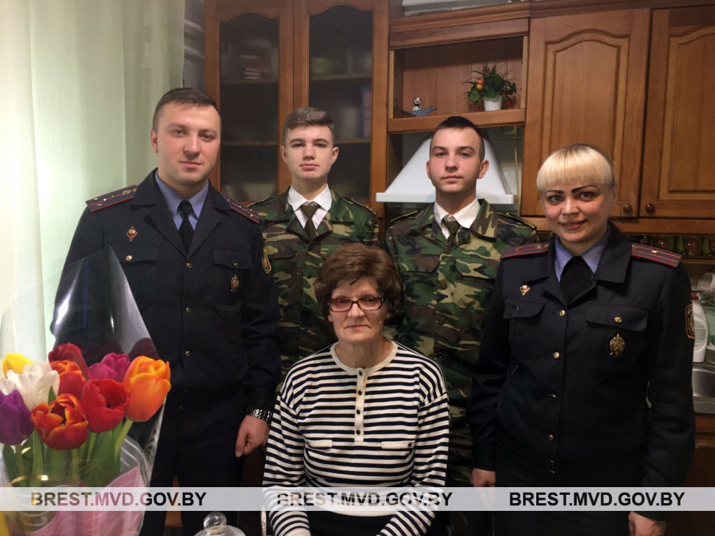 Зинаида Ивановна капитан милиции Кобрин