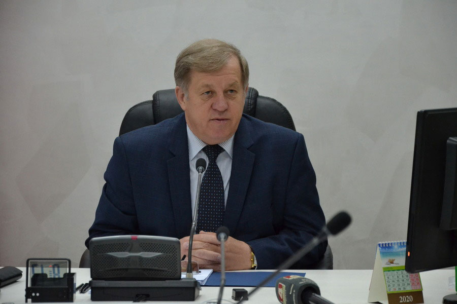 Анатолий Лис губрернатор