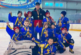 Кобринская хоккейная команда стала чемпионом