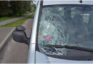 В Бресте на переходе водитель Renault тяжело травмировал 21-летнюю девушку