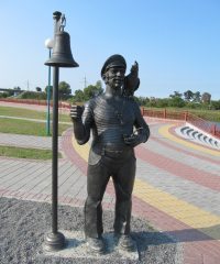 Скульптура «Боцман»