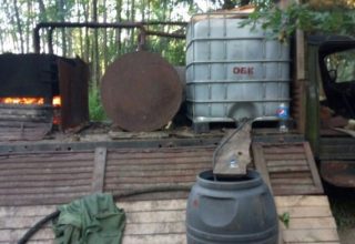 Чем дороже водка, тем богаче фантазия у самогонщиков