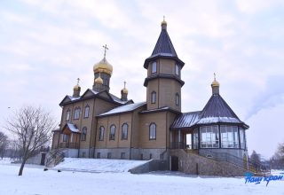 Уникальная крестильная купель появилась в храме Барановичей