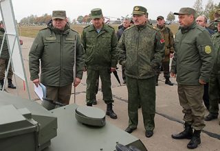 Лукашенко возмущен большим процентом отсрочек от службы в армии: «Мы вымираем как класс, мы вымираем как мужики»