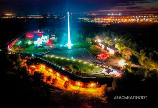 Салют в Брестской крепости с воздуха. Видео от Васьки-пилота