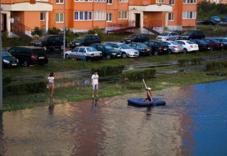 Сильный ливень опять затопил Брест