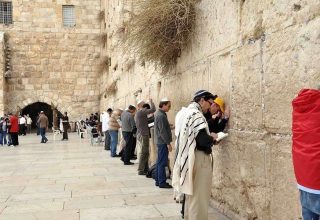 СМИ: верующие приготовились к очередному концу света