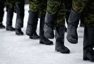 Денежное довольствие военнослужащих срочной военной службы возрастет более чем в два раза