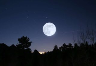 Сегодня ночью белорусы в небе смогут наблюдать особенно крупную Суперлуну