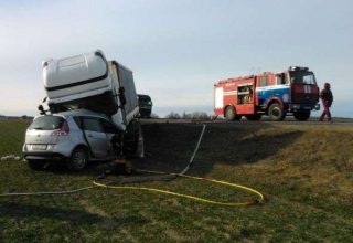 Подробности смертельной аварии с участием минивэна и тягача