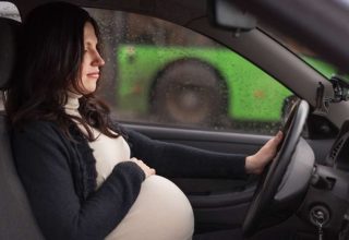 Беременным можно находиться за рулем на любых сроках