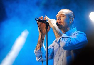 Зрители сорвали концерт Михалка в Черкассах и вызвали полицию