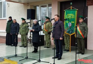 Митинг по поводу прибытия международной “Эстафеты Победы” прошел в Дивине