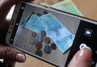 Подростки стали чаще совершать кражи с помощью мобильного банкинга