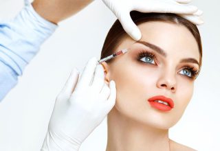 Многие салонные процедуры не только бесполезны, но и опасны