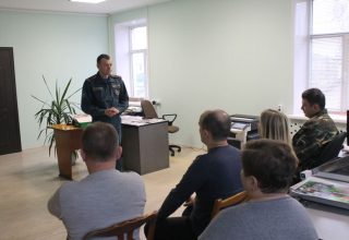 МЧС  Кобрина встретилось с работниками городской типографии
