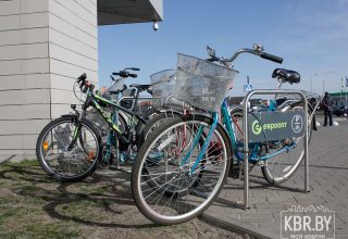 ГАИ напоминает велосипедистам правила поведения на дороге