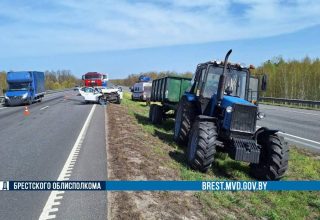 ДТП в Кобринском районе: столкнулись легковой автомобиль и трактор