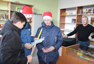 Кобринчан учат обращаться с пиротехникой