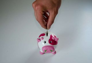 Беларусь выедает себя изнутри. Стали известны космические суммы господдержки