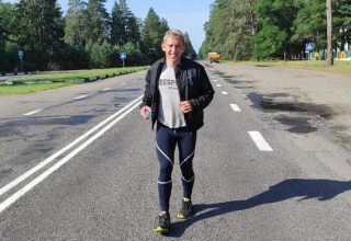 История кобринчанина, который сутки на ногах ради благого дела