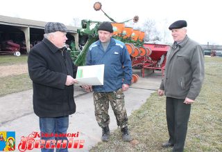 Тэхніка – на “зімовых кватэрах” у ААТ “Стрыгава”