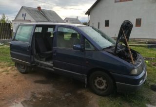 В д. Быстрица горел легковой авто