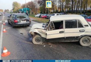 Жесткое ДТП в Кобрине: «Жигули» c«Ауди»
