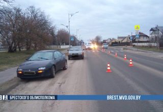 В Кобрине две машины подряд наехали на пешехода