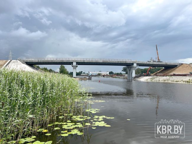 В Кобрине к ноябрю завершат реконструкцию моста