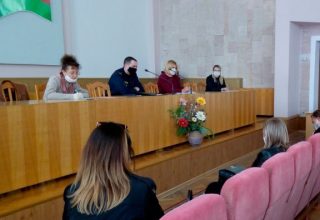В Кобрине обсудили вопросы семейного насилия