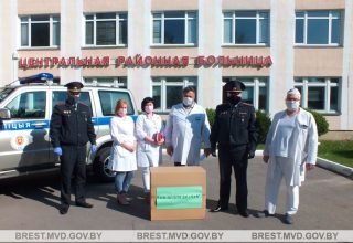 Кобринские милиционеры присоединились к акции «Милиция — врачам»