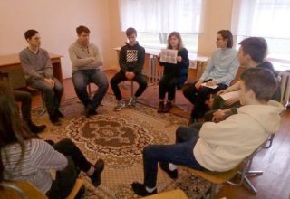 Тренинг по системе «Равный обучает равного» прошел в Кобрине