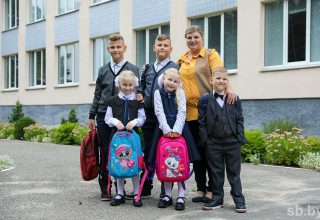 Праздник 1 сентября в семье Конько из Кобринского района умножается на пять