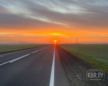 Кобринчанин попал на видео за езду по обочине трассы М1